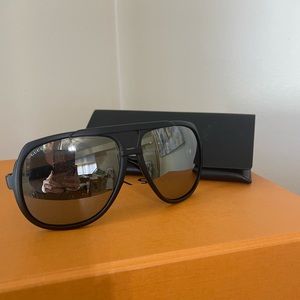 Gucci Black Aviator Sunglasses